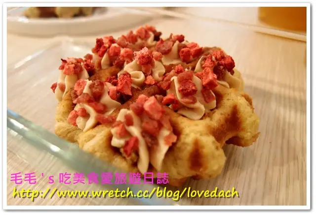 邀約。【Coobi Café 鄉村果焙】銅板就吃的到扎扎實實的鬆餅