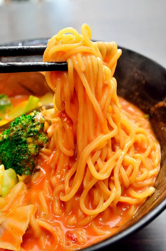 {桃園} 濃到化不開的＂暴力＂級番茄湯頭～！武藏武骨（南崁五福店）