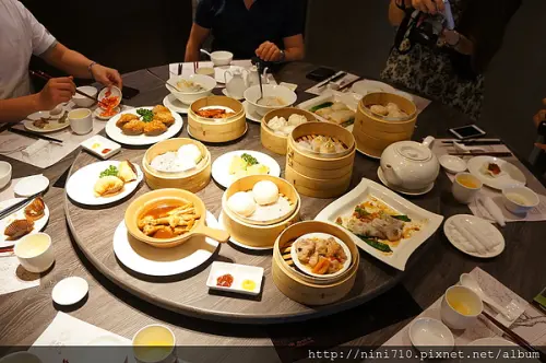 台中美食~東京氣質美少女養成之旅會議在金悅軒港式餐廳
