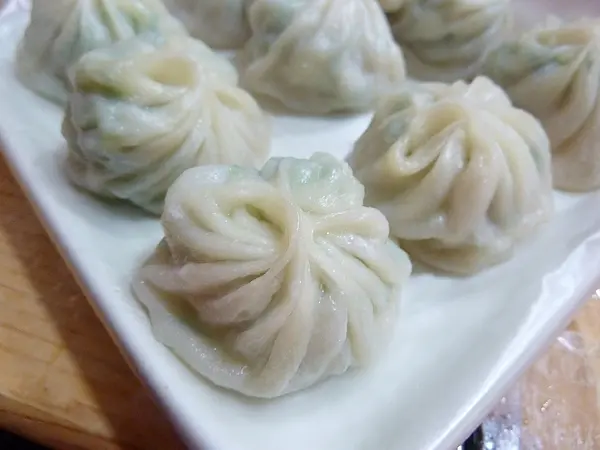 [饒河街 美食] 宜蘭正常小籠包，現包美味到饒河街開分店了