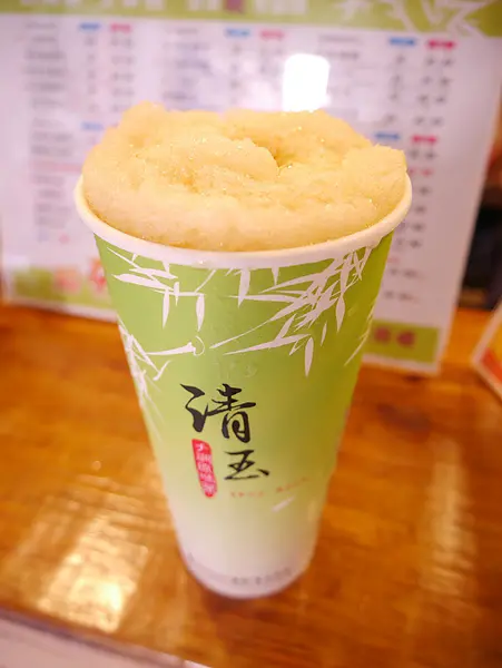 [嚐鮮]清玉龍江店，趕流行，來杯黃金比例翡翠檸檬