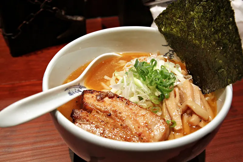 ［大安區］：日本武士拉麵登台☆麵屋武藏虎嘯