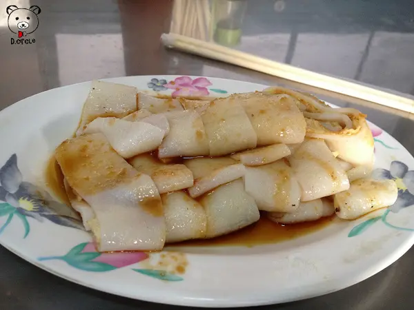 宜蘭●市區-力行早點~河粉蛋餅~便宜又吃得飽的美味蛋餅~=D