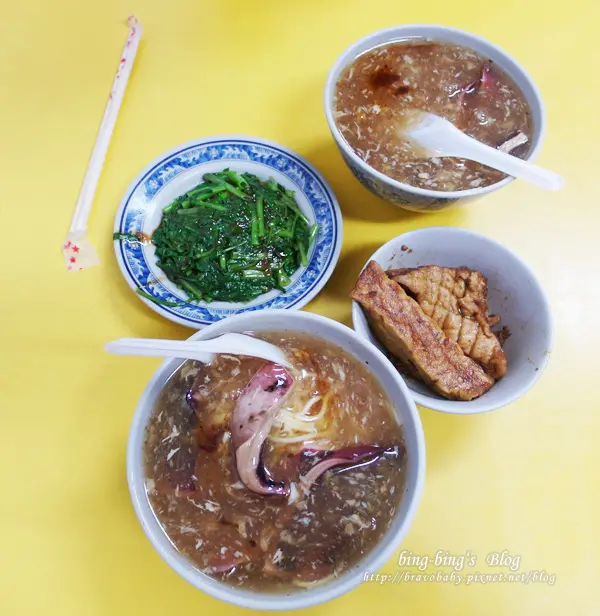 │食記│媽祖廟邊魷魚羹❤平價美味的板橋小吃