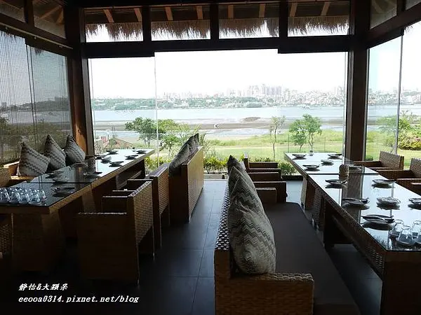 【新北八里】真的讓人誤以為來到峇里島♥BALI水岸四季景觀餐廳♥ 