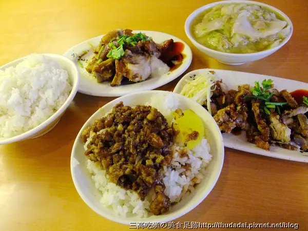 [竹市食記] 湳雅街－傳統古早味豬腳大王