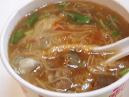 古早味大腸蚵仔麵線～不好吃˙免費                
      
