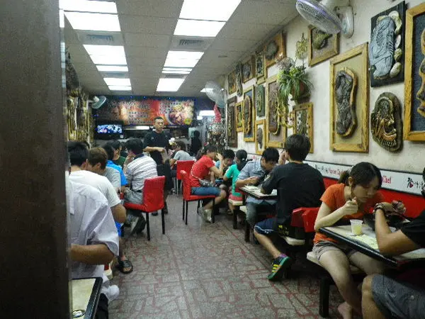 中原夜市-老師傅牛肉麵                
      