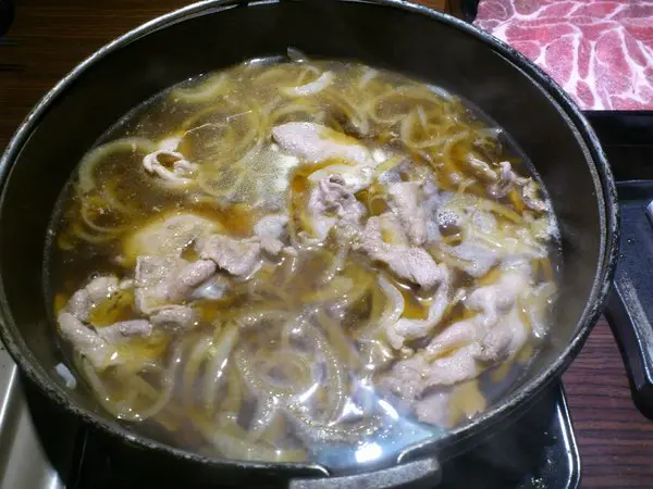 【本沐食堂壽喜燒】吃到飽                
      