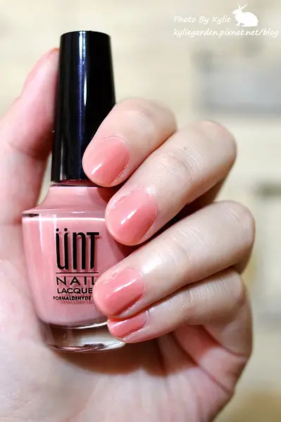 [指甲彩繪] --- UNT自己的旅行系列，柔荑 RU020