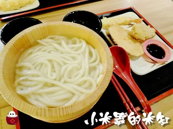 【捷運中山站|新光三越南西館】丸龜製麵-日本烏龍麵最大連鎖品牌~平價美食百元有找