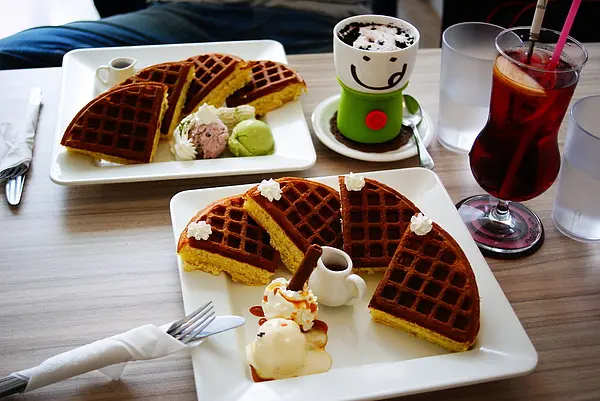 (食記) Bonnie Cafe 邦妮咖啡 // 夢幻般的午茶時光~* 