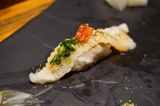 [食記]麗水街游壽司二店-人生中吃過最高檔的壽司，perfect!!