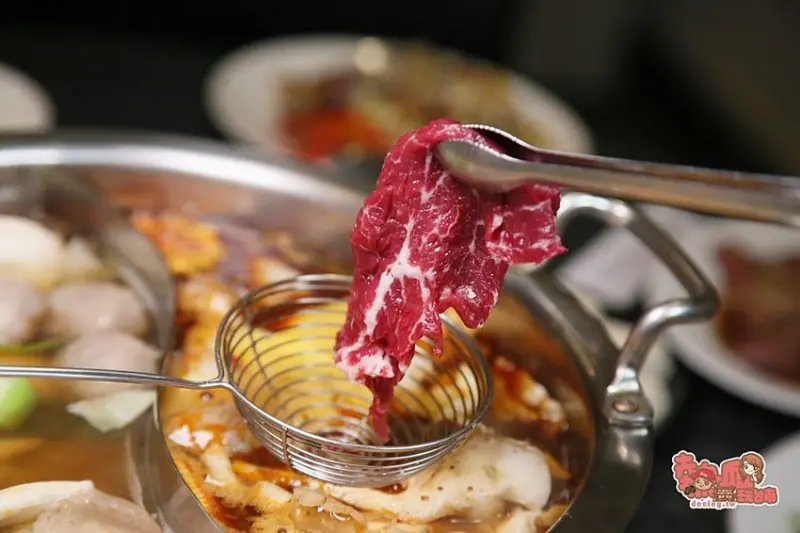 【台南火鍋】台南溫體牛吃這間，職棒球星和藝人的口袋名單：皇老爺溫體牛肉鍋 - 熱血玩台南。跳躍新世界