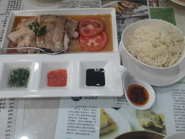 民俗公園旁假日必排隊的港式飲茶~  品嘉茶餐廳