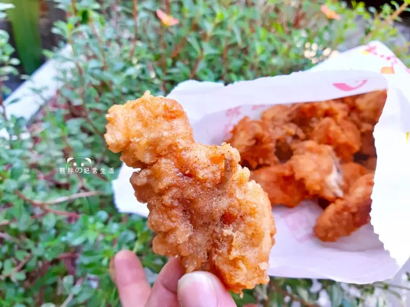 【苗栗苑裡】秒殺炸雞，市場內超人氣銅板美食，皮酥肉嫩，起鍋手速不夠快，只能乾等下一鍋