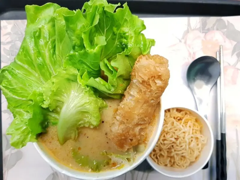 《高雄美食》發式❤龍華市場內，超推薦的個人鍋物~麻奶鍋｡