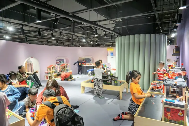 【建築樂園。高雄親子樂園推薦／銀河主題夢幻親子園區／三百坪遊戲空間隨你玩】時代館