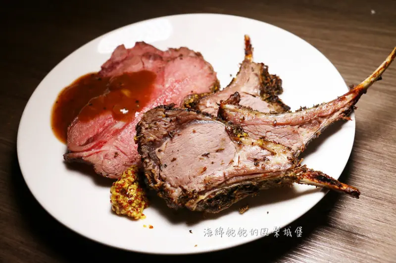 凱達大飯店百宴自助吃到飽餐廳｜爐烤牛排、小羔羊排、日本料理、生魚片、甜點、冰淇淋吃到飽，參考價位及營業時間