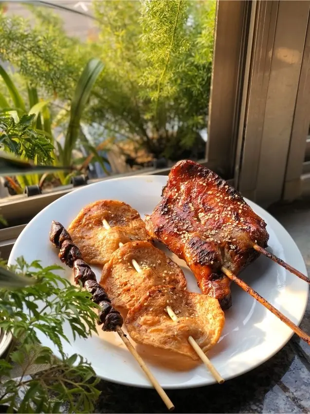 | 高雄美食 |平價又好吃的燒烤/下午三點開賣賣完為止/翹屁股燒烤