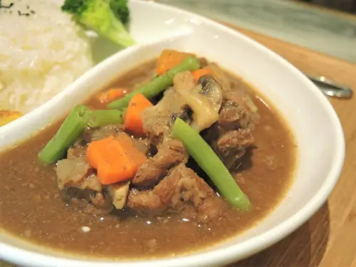 米食林 Ms.Lin Cafe｜用台灣精饌米獎冠軍的簡餐料理！吃得安心又健康！大推黑啤酒牛肉！松山網美餐廳推薦、松山區下午茶推薦