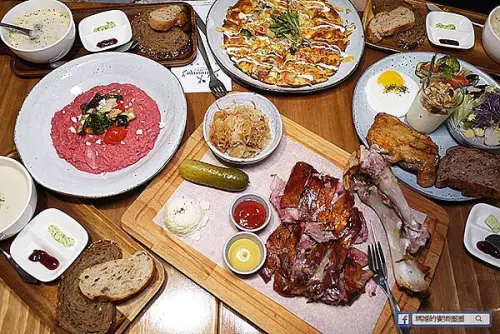 南京復興德國餐廳【舒曼六號餐館南京店 Schumanns Bistro No. 6】南德傳統德國豬腳/南京復興異國料理/南京復興早午餐