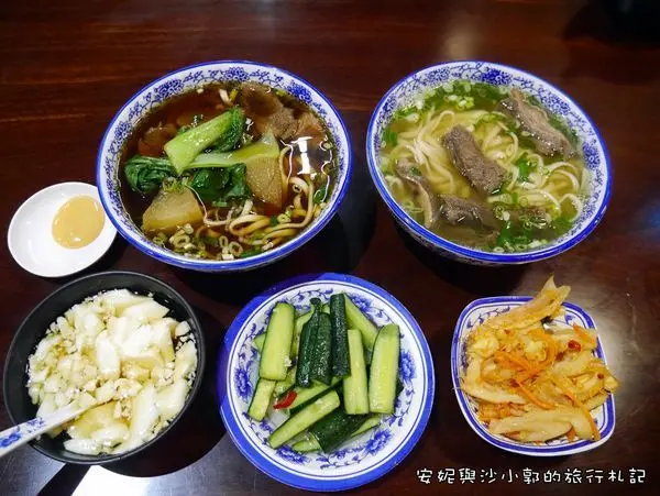 【苑裡美食】大鼎夏荷牛肉麵館專賣  不說看不出來是賣牛肉麵的禪風豪宅  內用豆花吃到飽