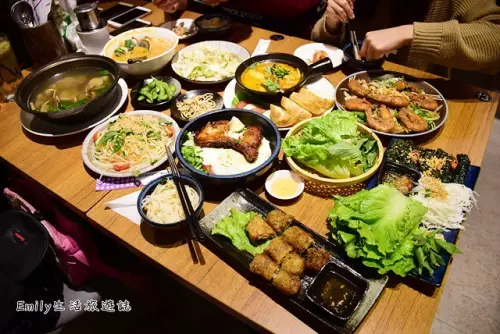 台北信義美食》阮小越越南料理。後山埤站平價越式套餐，越南料理比我想像中的好吃又美味