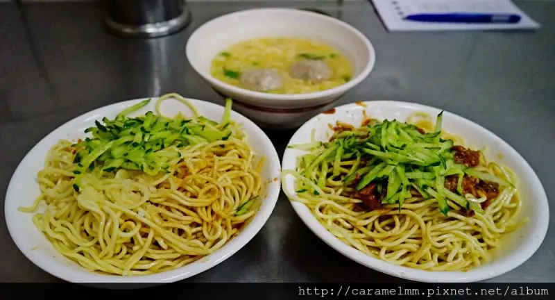 【台北松山】柳家涼麵 深夜食堂 凌晨1:30開賣 排隊美食 台北十大涼麵 推薦 光復南路/八德路