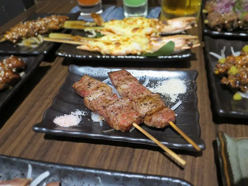 【新北板橋居酒屋】禾野坊日式居酒屋，各式串燒平價又美味，必點Prime級牛小排串!(近捷運新埔站；附完整菜單)