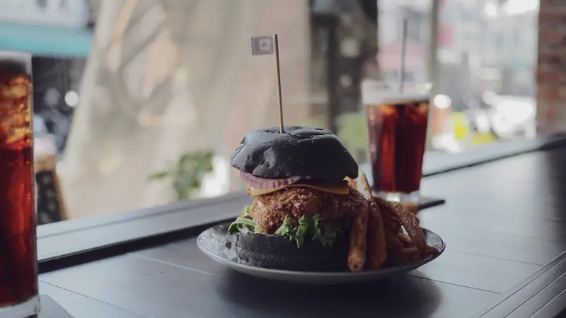 滴答咖啡 Didot Cafe(附菜單)｜金寶興銀樓改造而成的老宅咖啡店，假日限定早午餐｜彰化咖啡廳