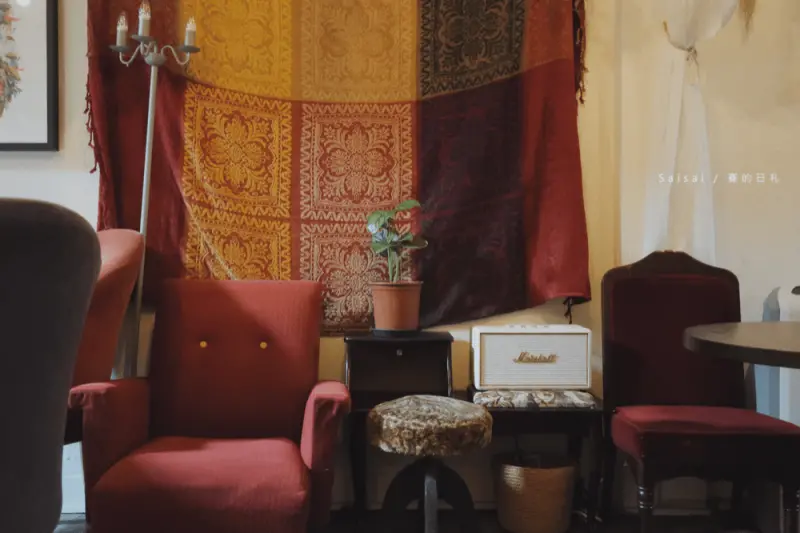 七天肆記｜台中西區・除了餐酒館，也開始有了早午餐。推薦開放三明治、剝皮辣椒羊乳酪濃湯