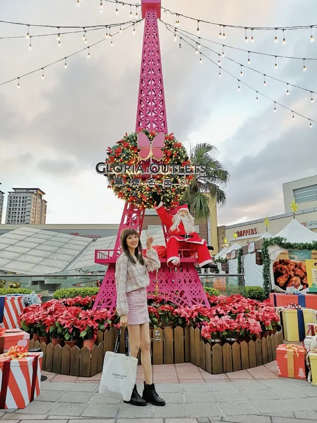  【桃園中壢景點】2020華泰名品城聖誕村，5大必拍耶誕場景，每日定時飄雪拍出偽出國感!(2020聖誕節活動/桃園景點一日遊/桃園打卡景點)