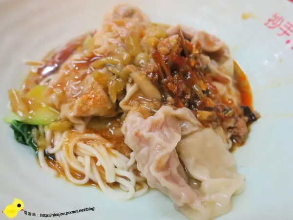 【台北】陳新一抄手-酸酸香香辣辣紅油抄手