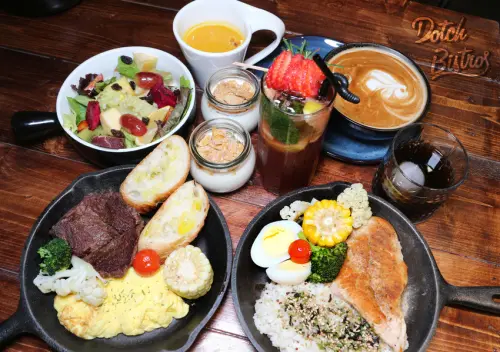 台南早午餐兜齊餐酒館  真材實料全天供餐  大口吃肉健身餐與特調等聚餐好選擇