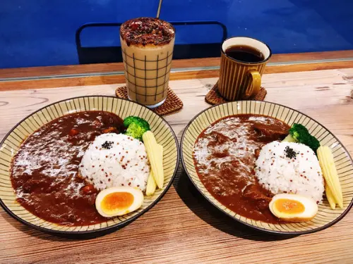 ||吃。台北|| 倆男食所 行天宮站人氣咖哩飯