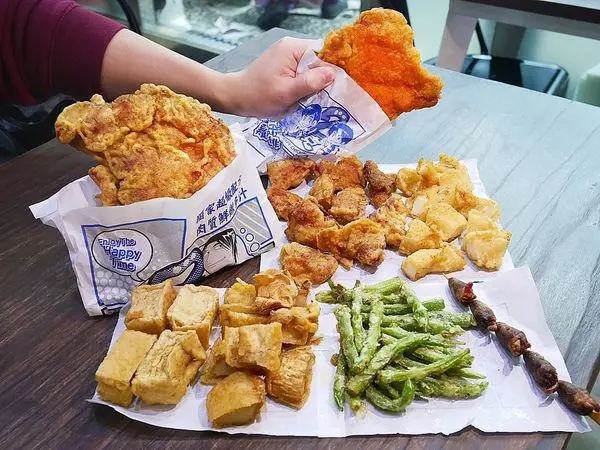 派克雞排 - 台北石牌雞排，近北榮、北護炸物店，多種炸物一次擁有，五種調味客制化選擇，起司味滿滿的雞排這邊看
