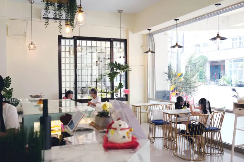 南投埔里│時時晴法式甜點-在南投埔里也可以吃到正宗法式甜點 - 藍色起士的美食主義