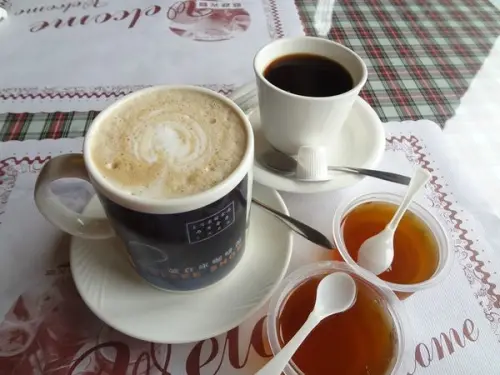 自然藝境人文咖啡館~三芝遊客中心&名人文物館~