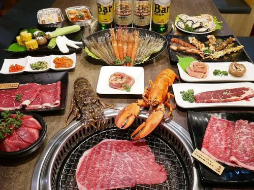 燒肉眾 竹北光明店 - 新竹竹北燒肉吃到飽推薦，奧汀牛、龍蝦、A5和牛竟然能一次吃到太滿足，生日還有專屬優惠趕快揪人