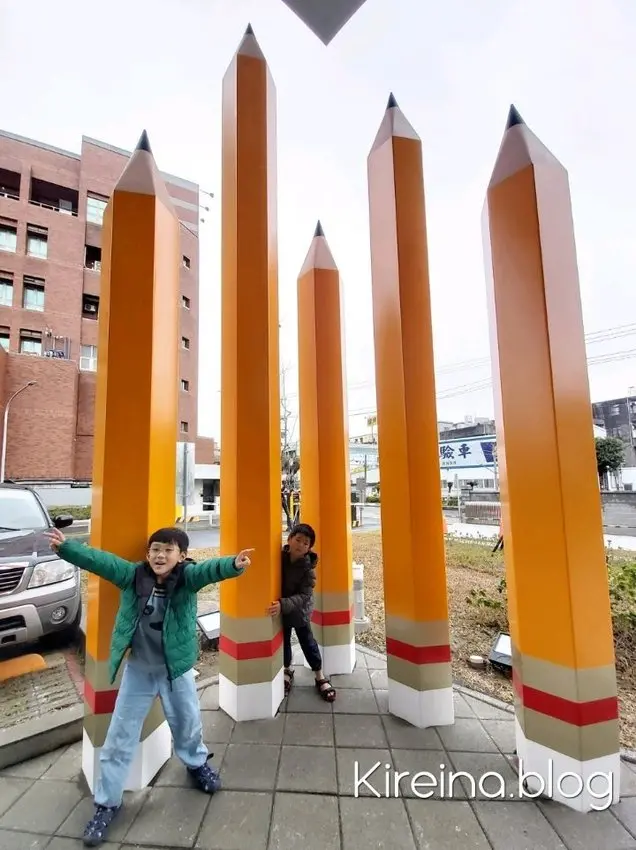 食記|桃園龜山工業區-利百代文創館義百代餐廳。餐廳試營運中。
