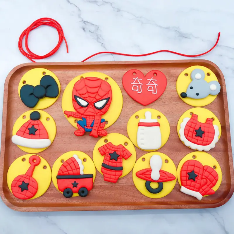 台北寶寶收涎餅乾推薦,蜘蛛人客製化收涎餅乾宅配開箱