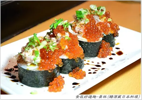 鰭酒藏日式料理．美味的日式深夜食堂,炙燒炭烤．生食鮮味．炊合鍋物．炸物壽司，道道精緻誘人味蕾！