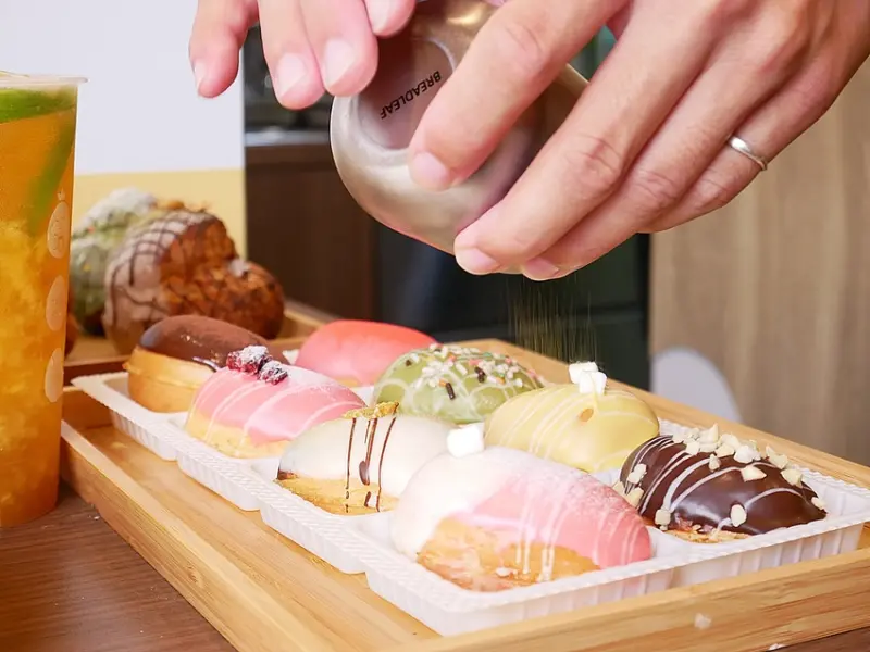 Caigo Shao彩菓燒 - 台中大里新興伴手禮，預約制繽紛小點心，多口味彩菓燒隨意任搭，下午茶平價新選擇，今年過年就帶這盒回家拜年吧!!