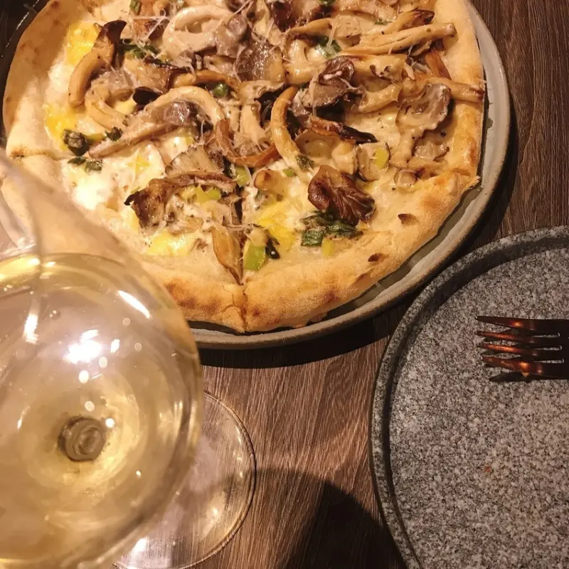 【台北 松菸】不吃肉也能很美味BaganHood 蔬食餐酒館  隨興地下班敲一杯吧！