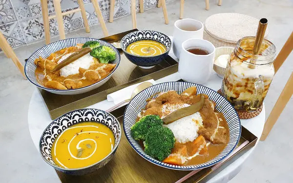 ♪中山站。來時The Wrice♬ 香料咖哩飯/黑糖珍珠鮮奶/冰品/白芋紅豆熱抹茶