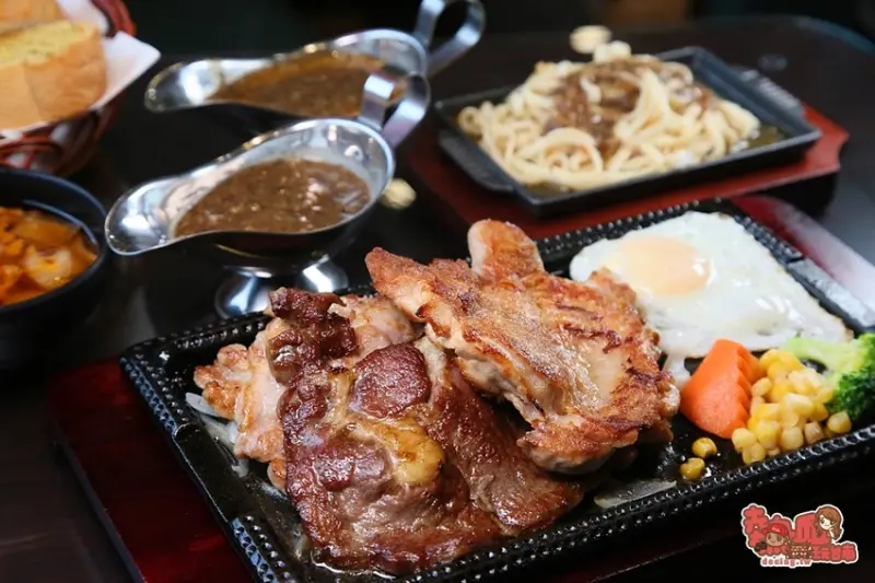 【台南美食】平價牛排館這麼多，台南國稅局旁這間你一定要來試試：牛兄弟平價鐵板牛排 - 熱血玩台南。跳躍新世界