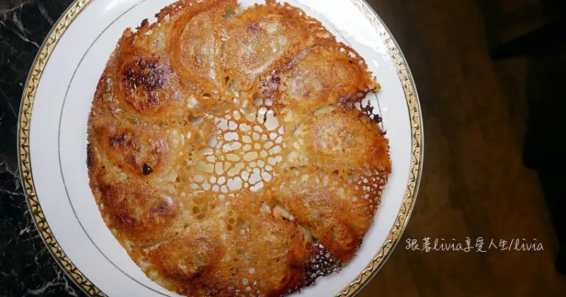 【台北東豐街餐廳】東豐街泰式餐酒館 椰兄泰式餐酒館 捷運大安站 │獨家打拋豬冰花煎餃千萬要記得吃 │餐廳推薦 ❤跟著Livia享受人生❤