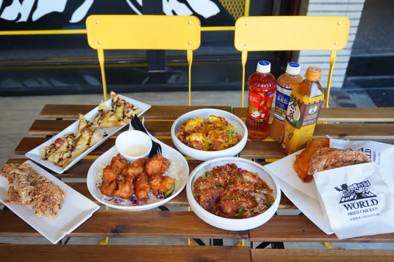 [台中美食] 竟然可以一次吃到全世界口味的雞排-惡魔島世界雞排/ 環球口味一次滿足/ 台中雞排推薦