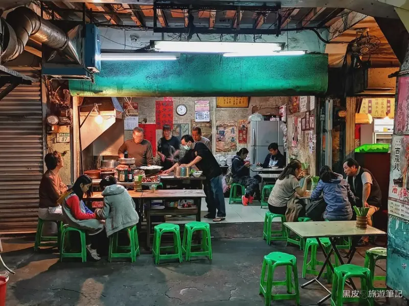 台南美食。阿江鱔魚麵│鱔魚就是要吃這一味，焦香四溢 - 黑皮的旅遊筆記
